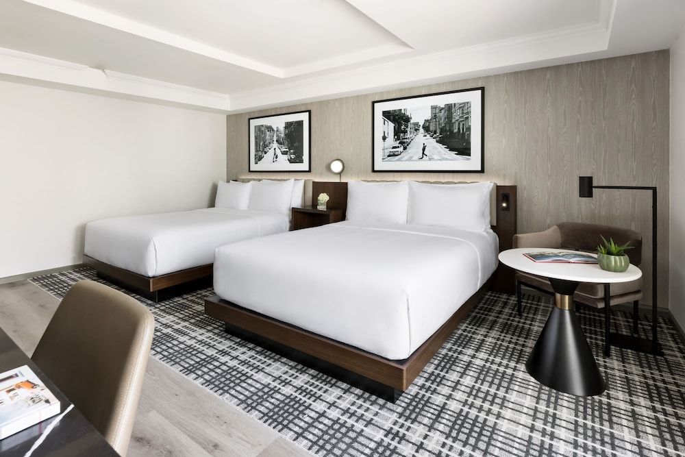 Hyatt Regency San Francisco Downtown SOMA Room, 2 Queen Beds, Bathtub