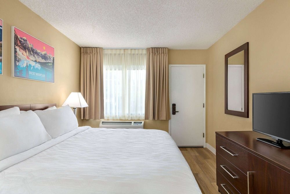 undefined Travelodge by Wyndham Presidio San Francisco 9