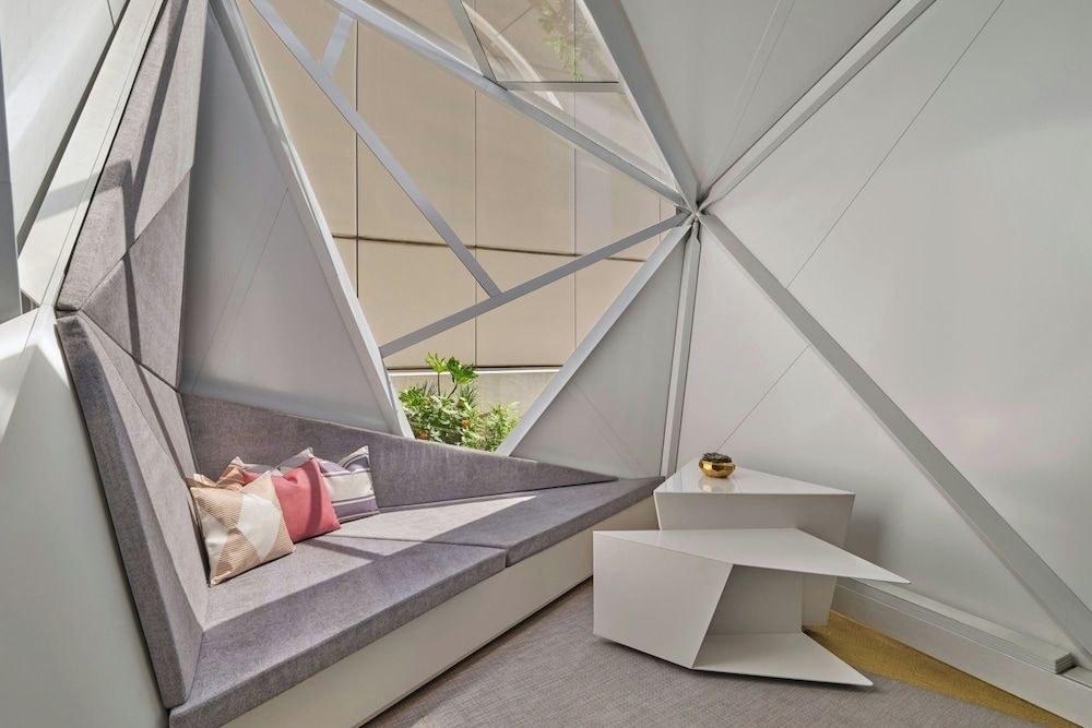 undefined W San Francisco 4