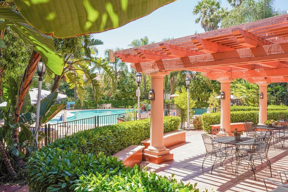 Uptown Oasis San Jose Airport