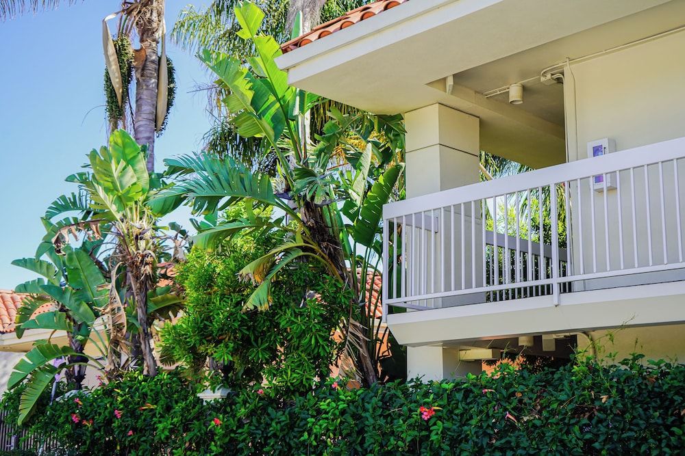 undefined Uptown Oasis San Jose Airport 3