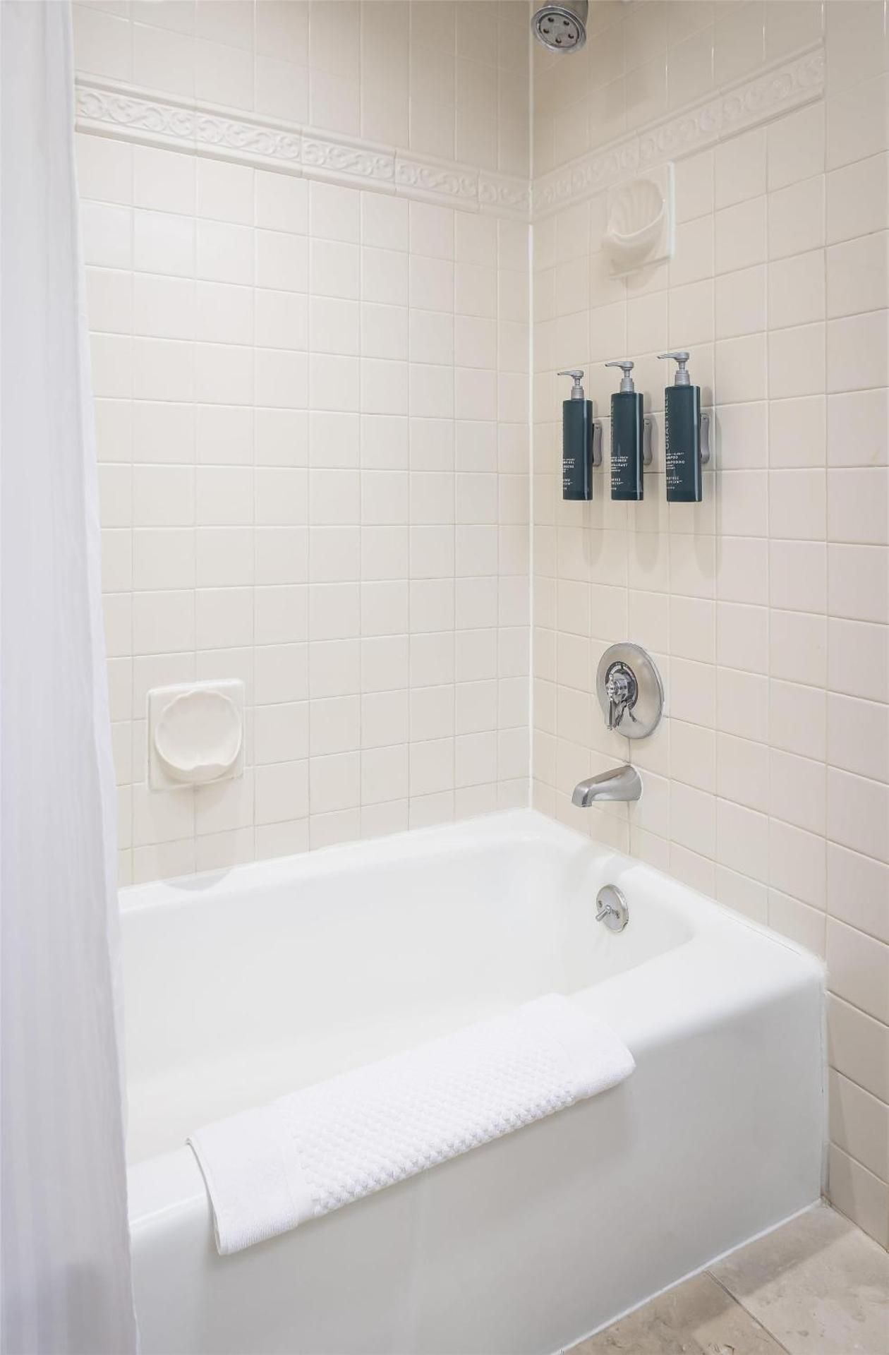 1 King Bed - Pool View - Balcony