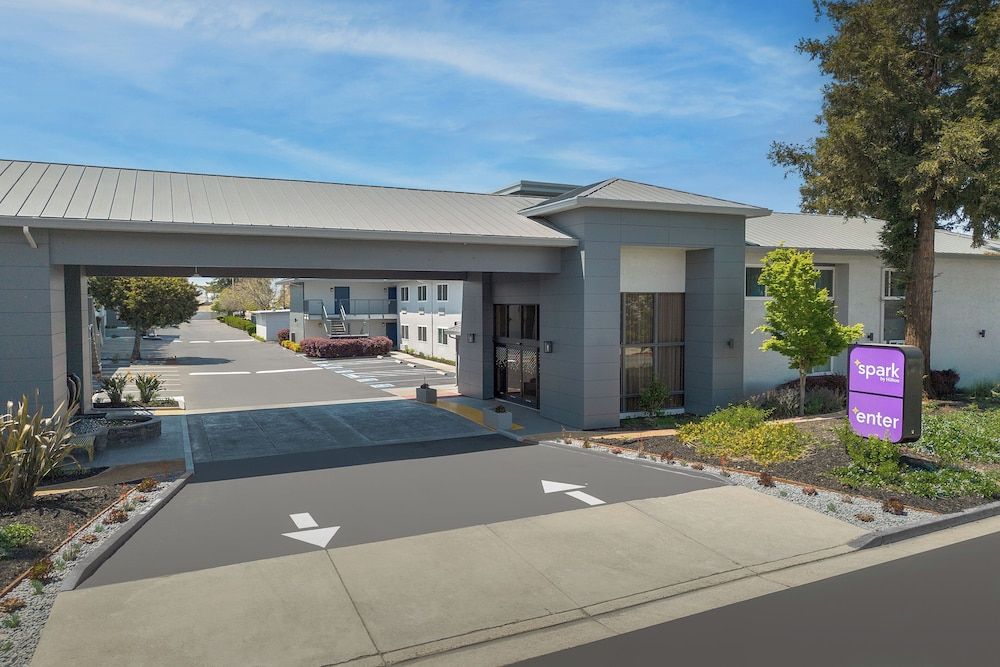 undefined Spark by Hilton San Jose Airport 2