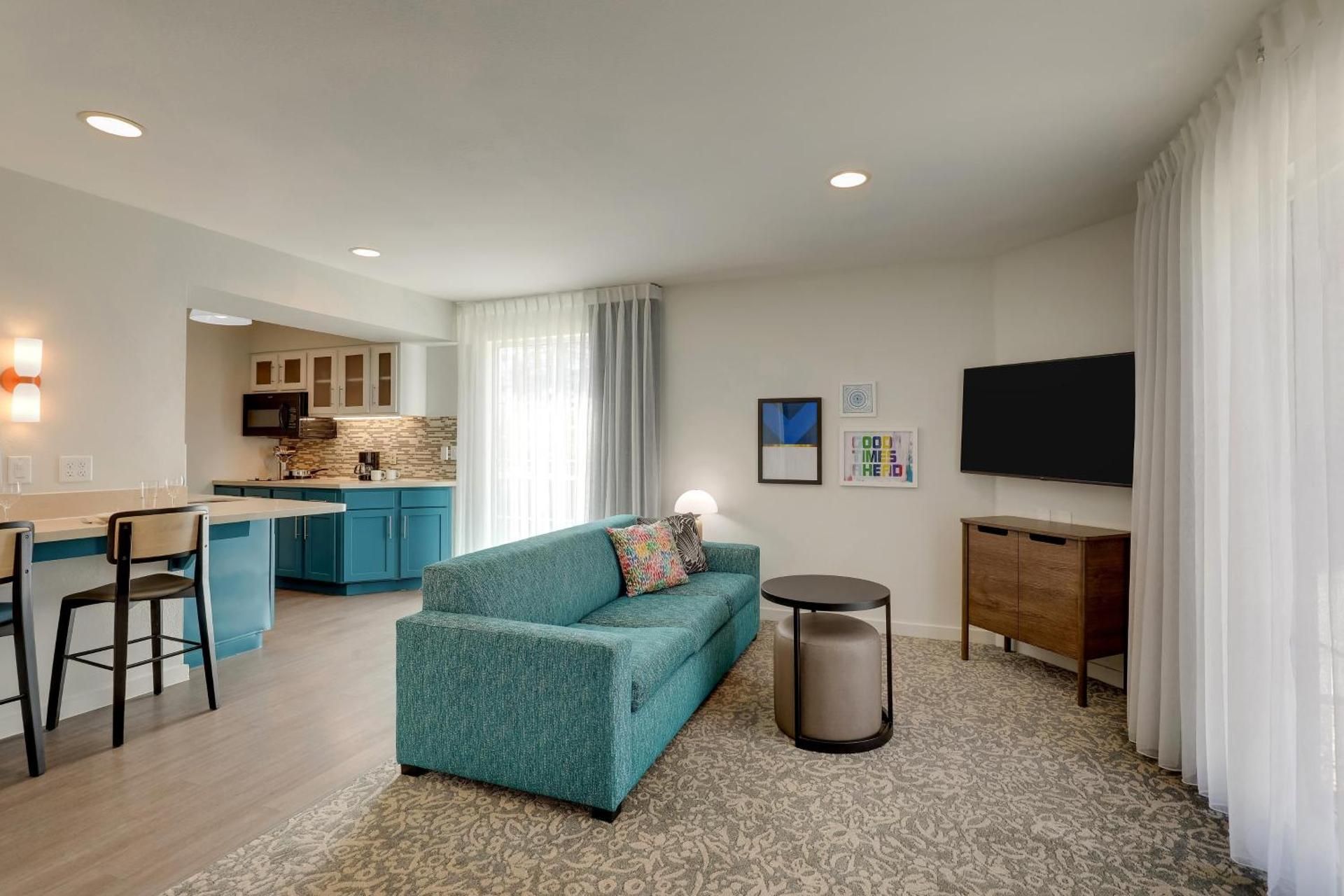 One Bedroom Suite King