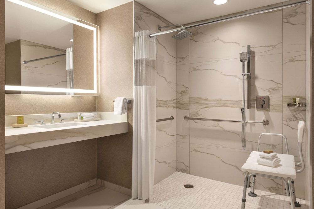 Room, 2 Double Beds, Accessible (Roll-In Shower)