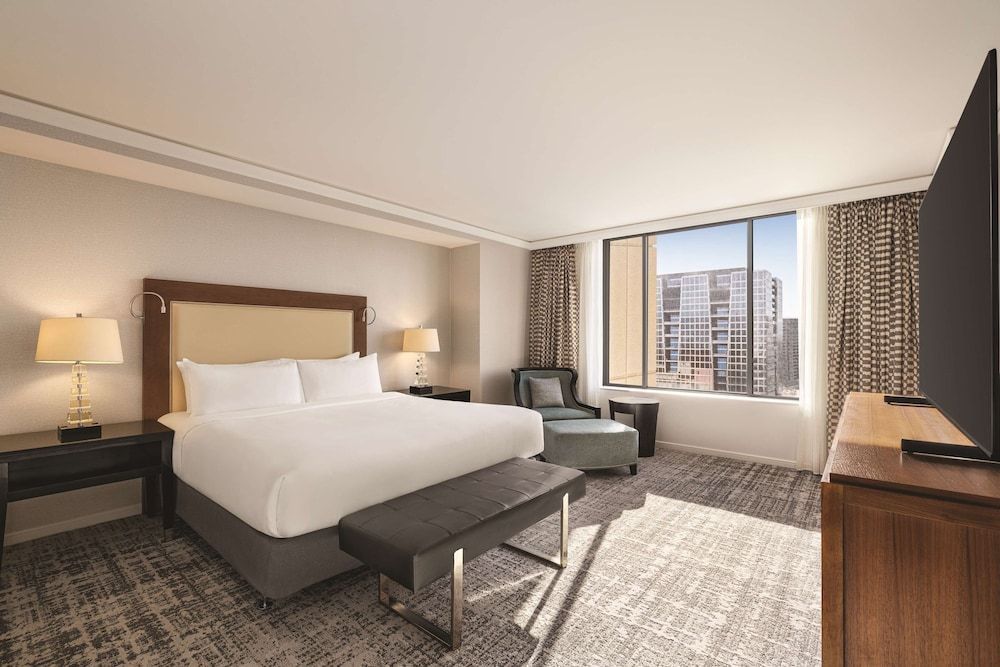 Suite, 1 Bedroom, Pool View