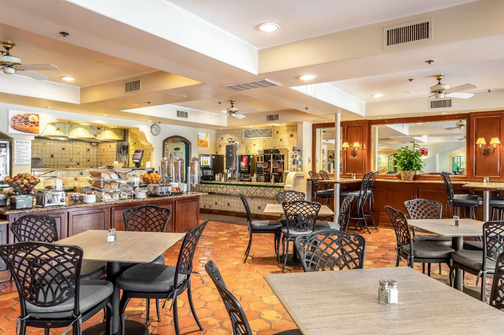 undefined Quality Suites Downtown San Luis Obispo 9