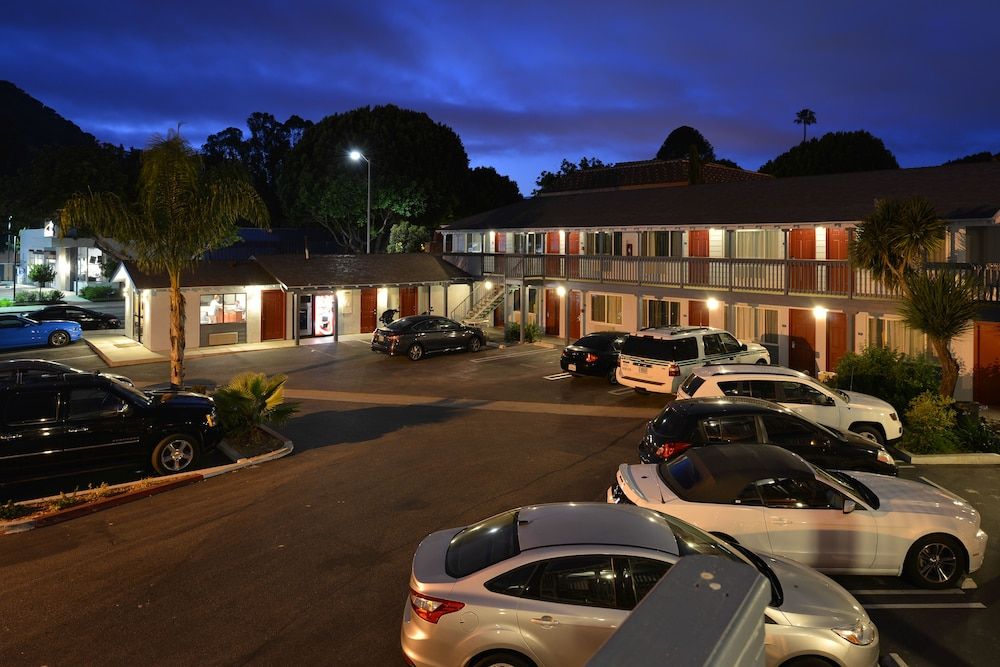 undefined Avenue Inn Downtown San Luis Obispo 7