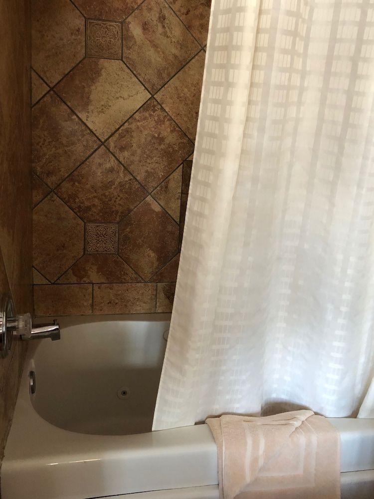 Ala Mar by the Sea Room, 1 King Bed 8