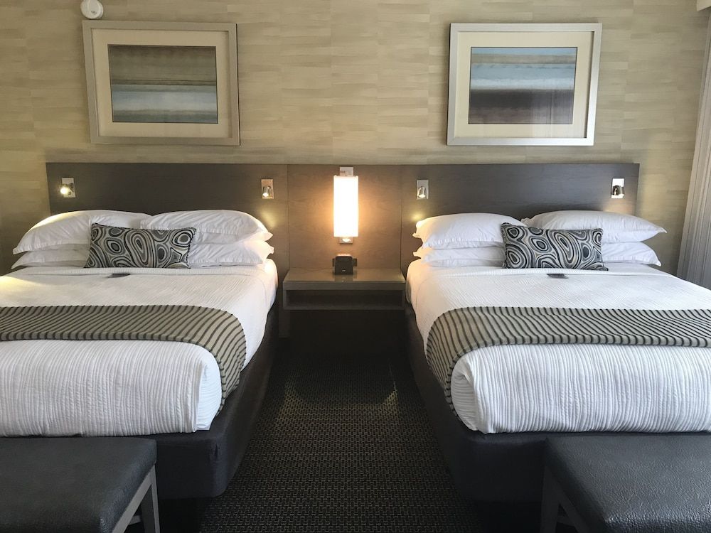 undefined West Beach Inn, a Coast Hotel 3