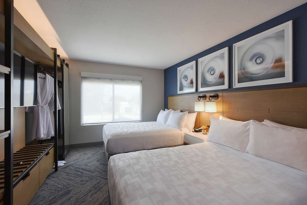 undefined Hyatt Centric Santa Clara Silicon Valley 2