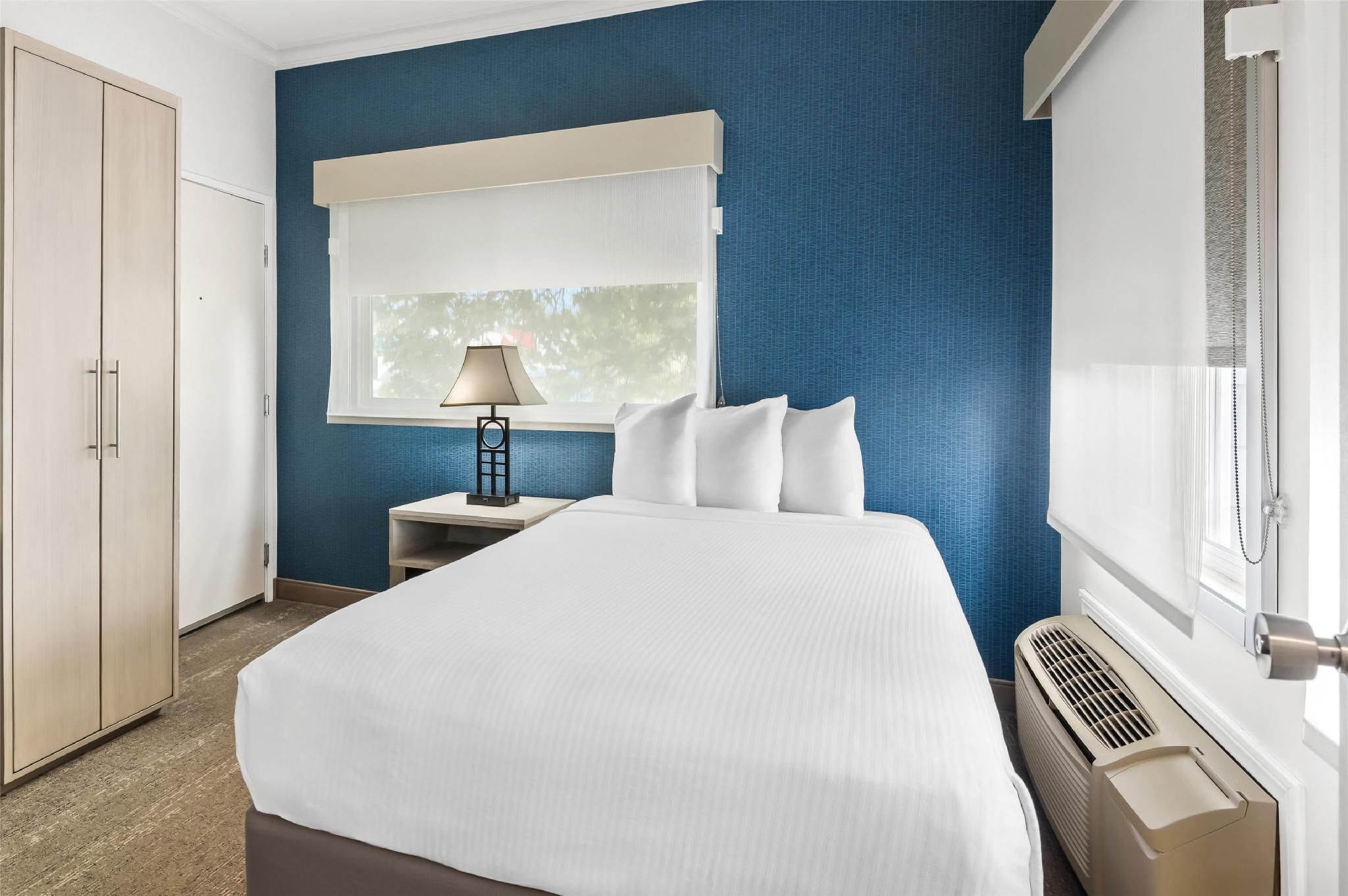 SureStay by Best Western Santa Monica 1 Double Bed, Nonsmoking, Small Room