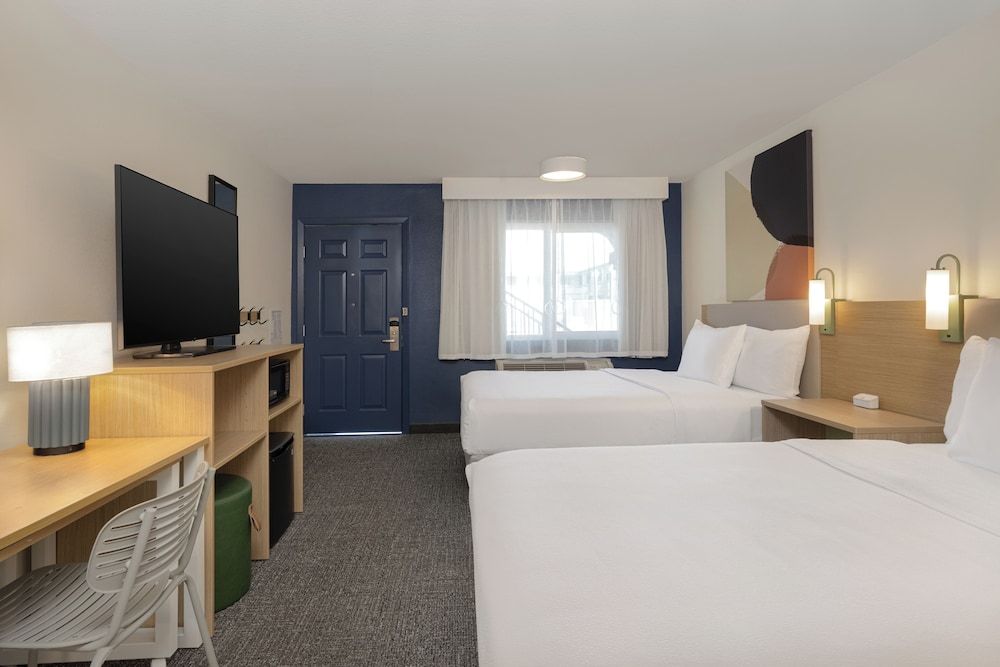 Room, 2 Queen Beds