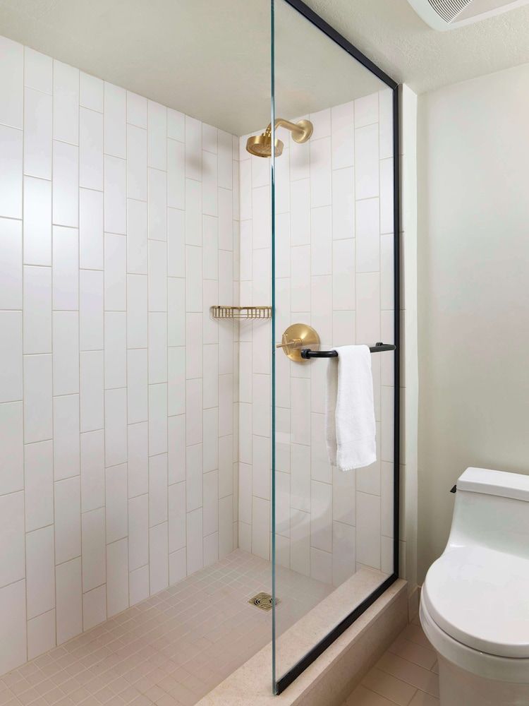 Suite, 1 Bedroom, Pool View