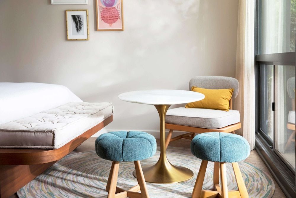 Room, 1 King Bed, Accessible, Bathtub