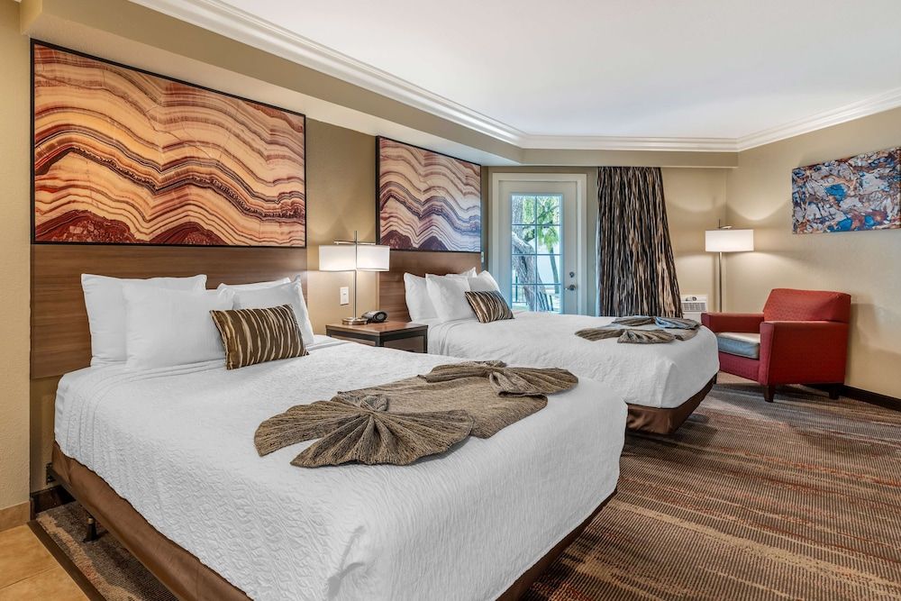 Suite, 2 Queen Beds, Accessible, Non Smoking (with Sofabed)