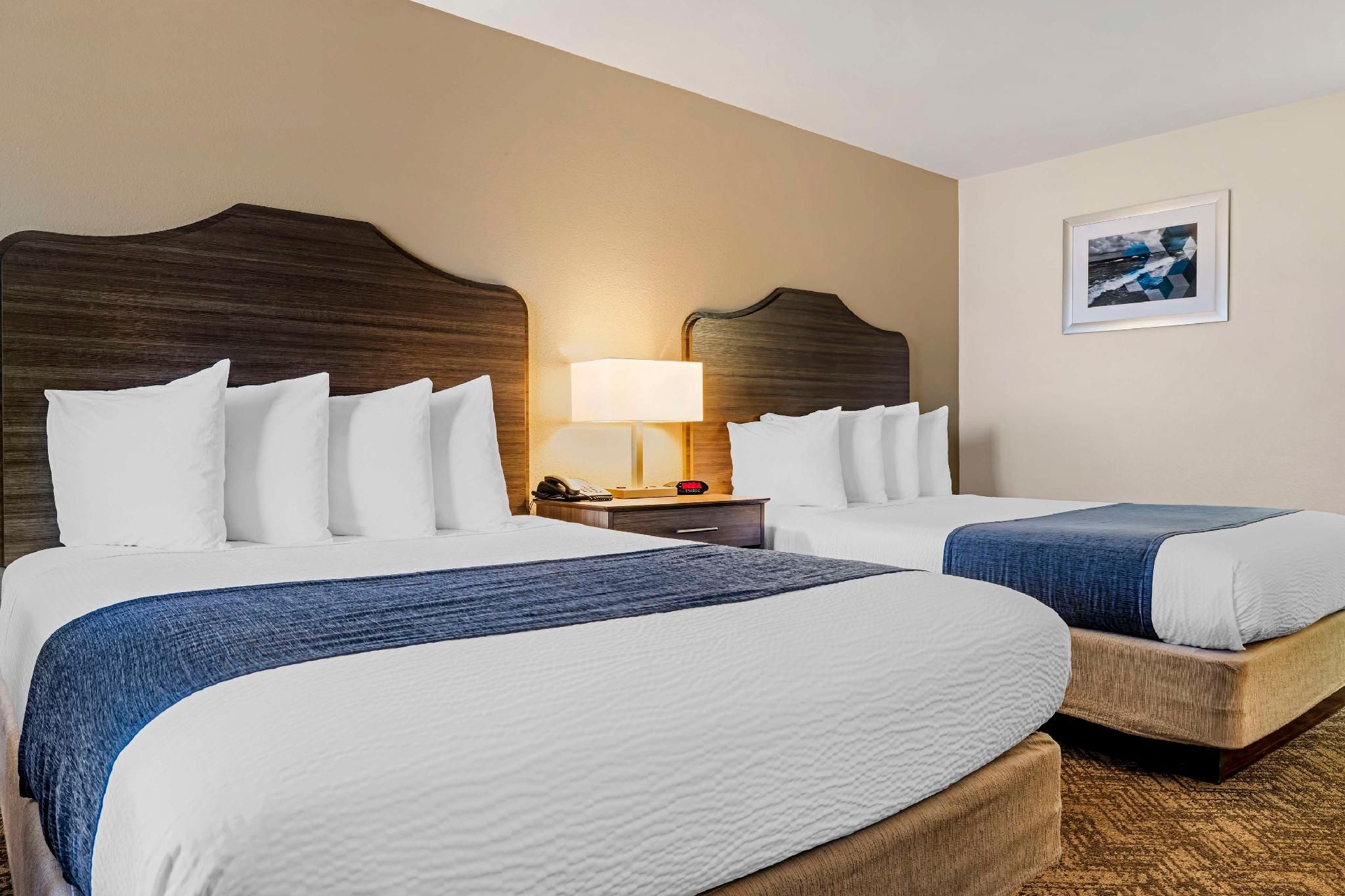 2 queen beds, nonsmoking