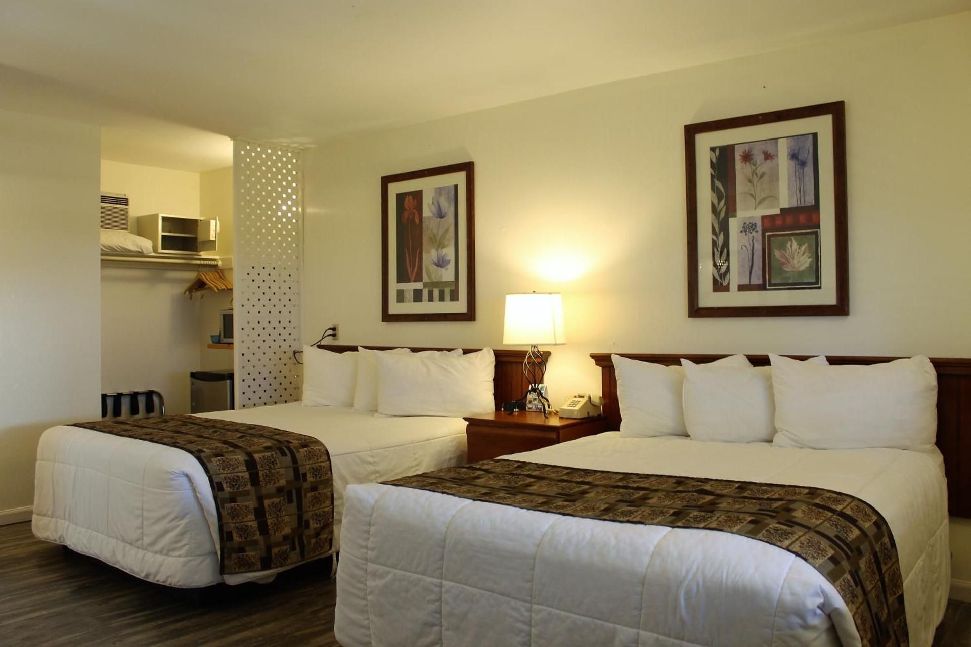 Queen Room with Two Queen Beds