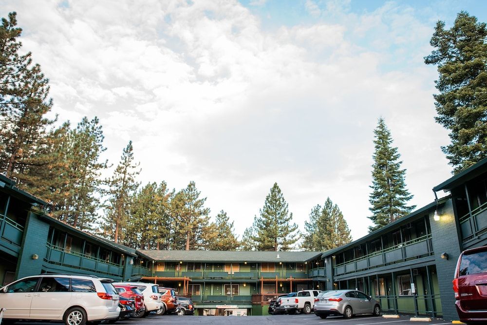 undefined Big Pines Mountain House 5