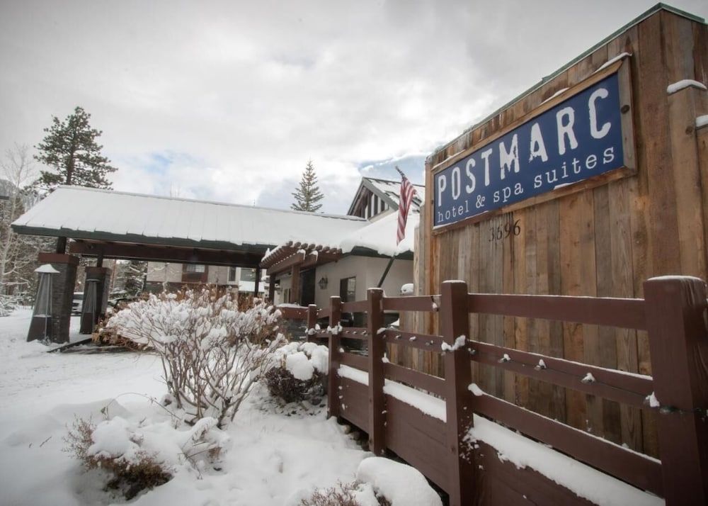 undefined POSTMARC Hotel and Spa Suites 4