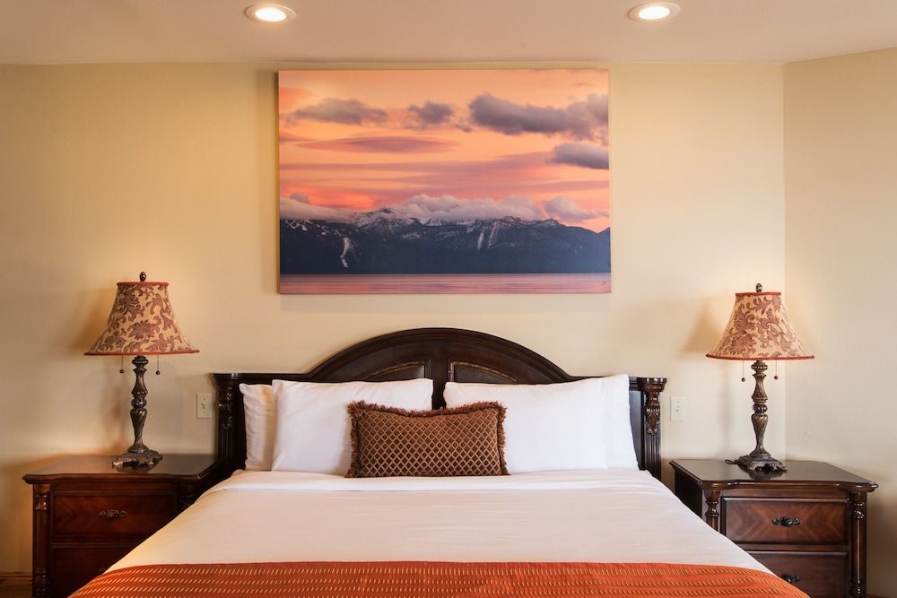 Standard Room, 1 King Bed, Lakeside