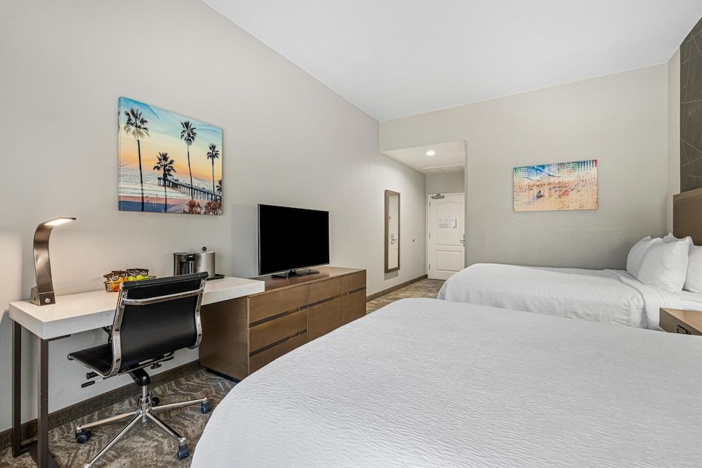 Standard Room, 2 Queen Beds, Non Smoking, Refrigerator & Microwave