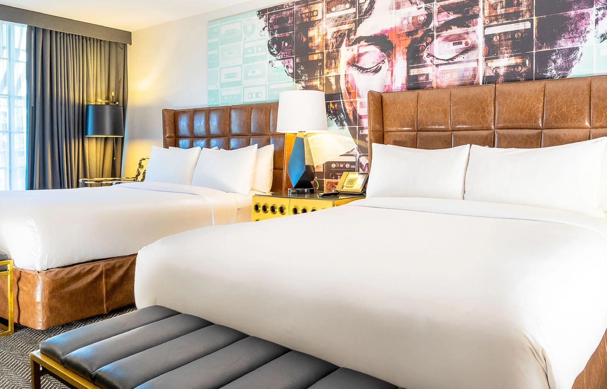 Signature 2 Queen Suite with Balcony