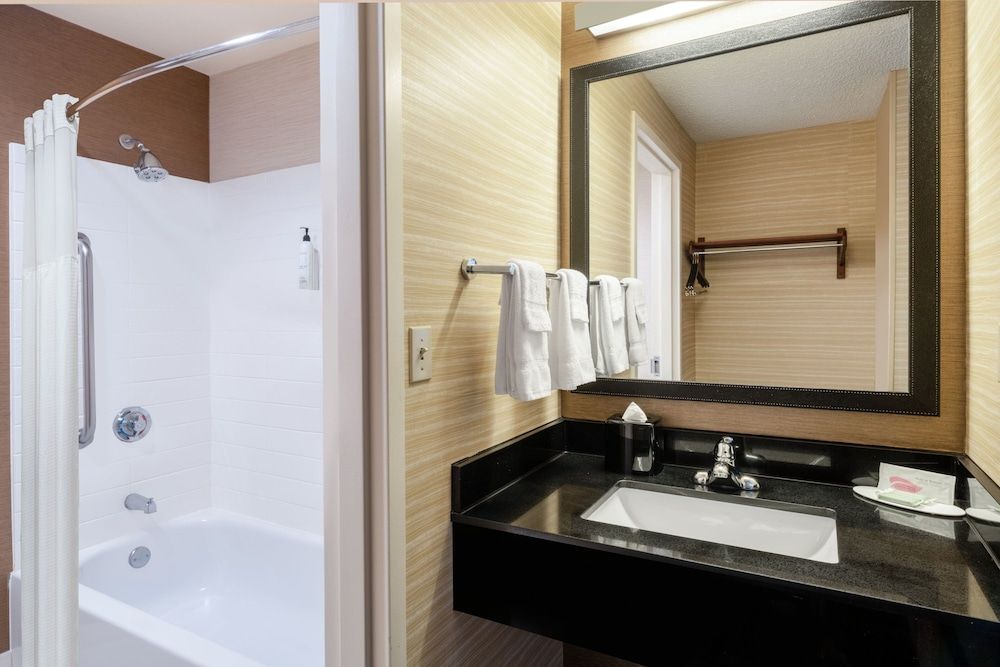 Executive Suite, 1 Bedroom, Non Smoking, Corner
