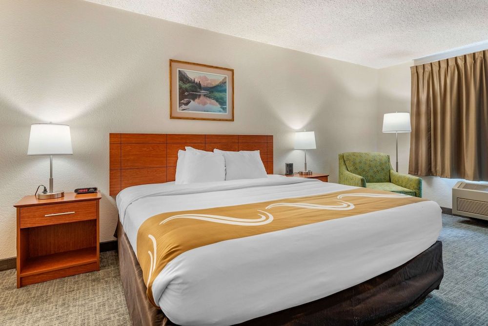 Standard Room, 1 King Bed, Non Smoking