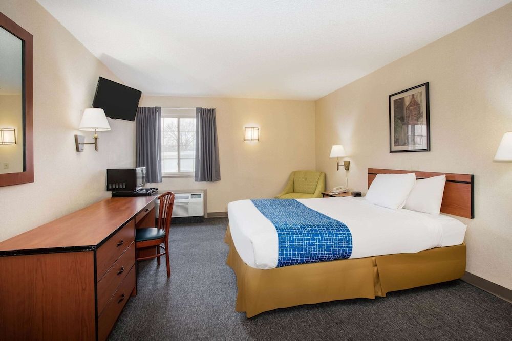 Room, 1 Queen Bed, Non Smoking