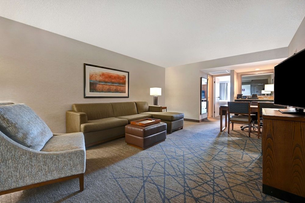 Suite, Multiple Beds (Larger Suite)