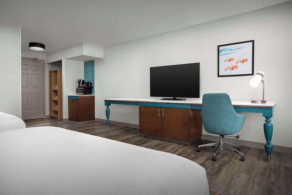 Two Double Beds, Non-Smoking, Accessible