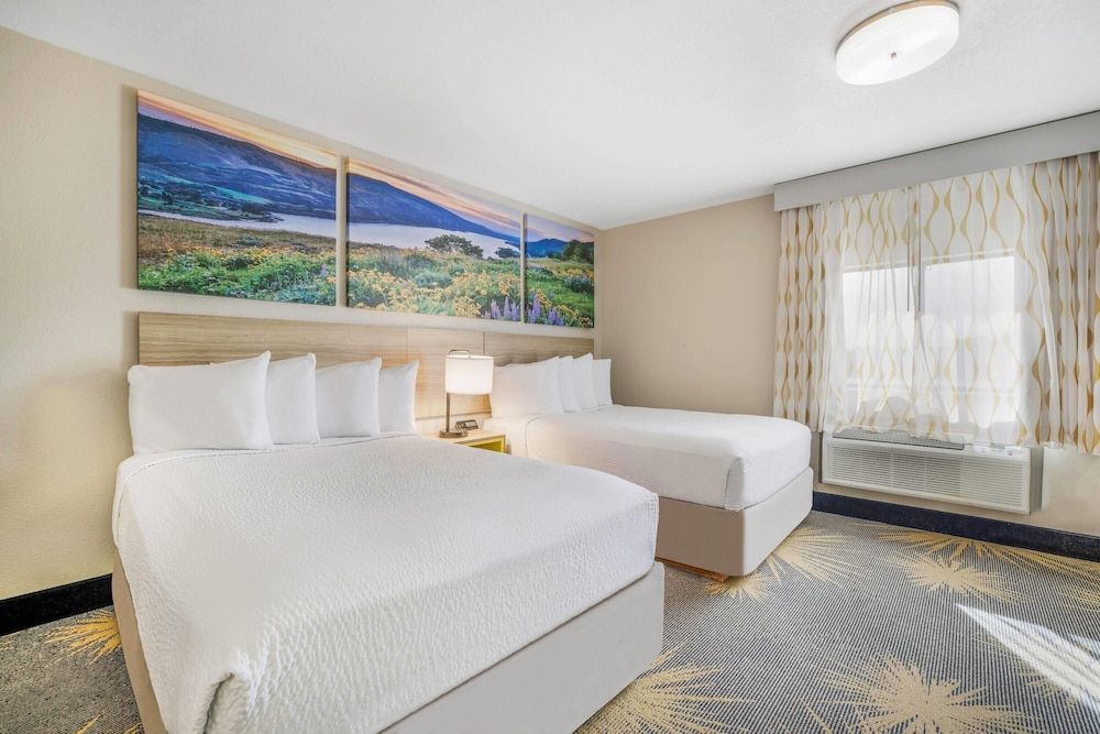 Room, 2 Double Beds, Non Smoking (Second Floor Only)