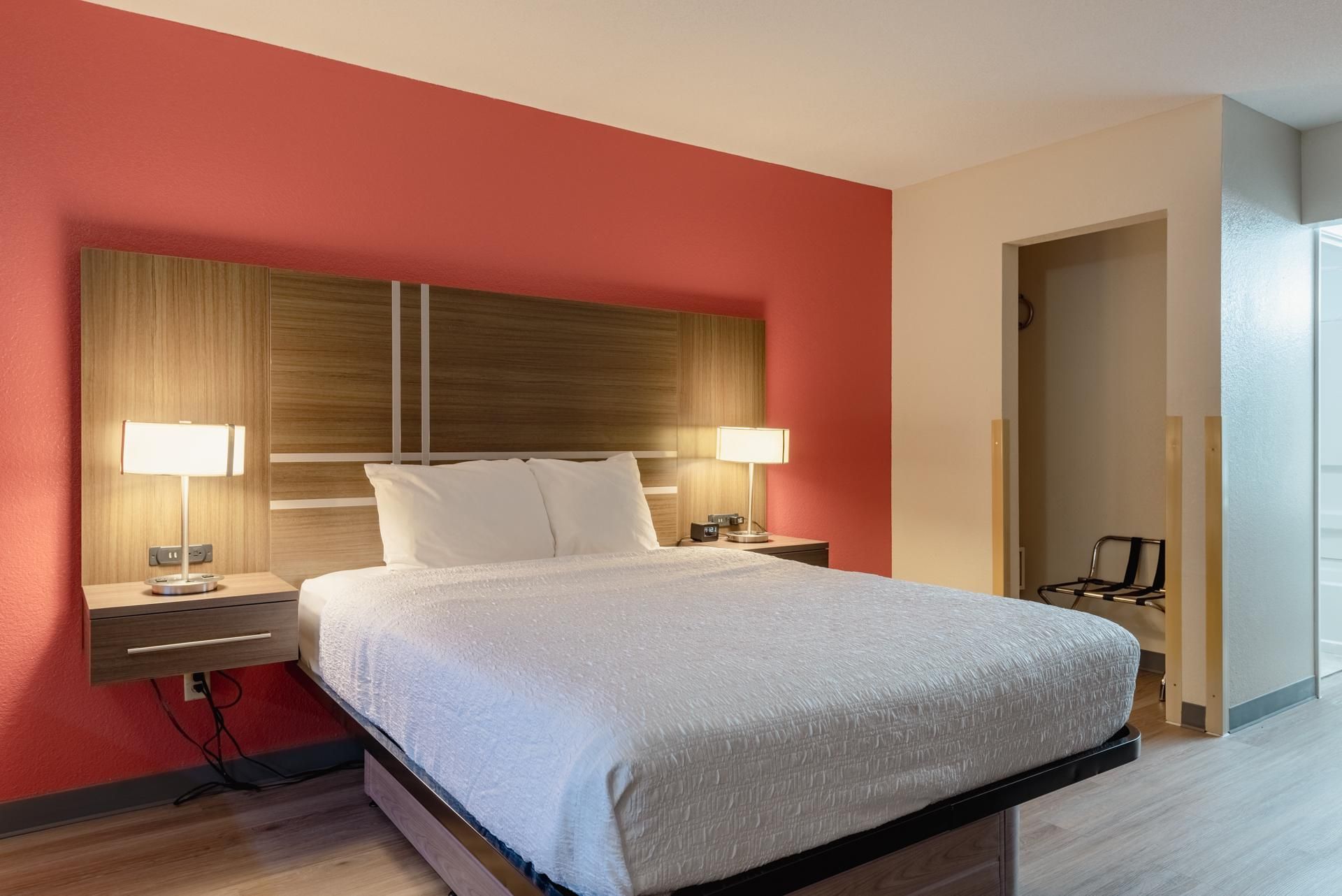 1 Queen Bed, Nonsmoking