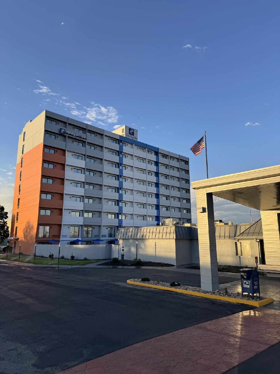 Holiday Inn Express Denver Central - North