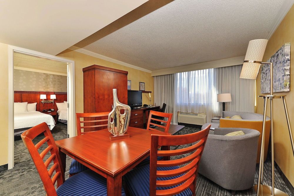 undefined Courtyard by Marriott Denver Cherry Creek 3