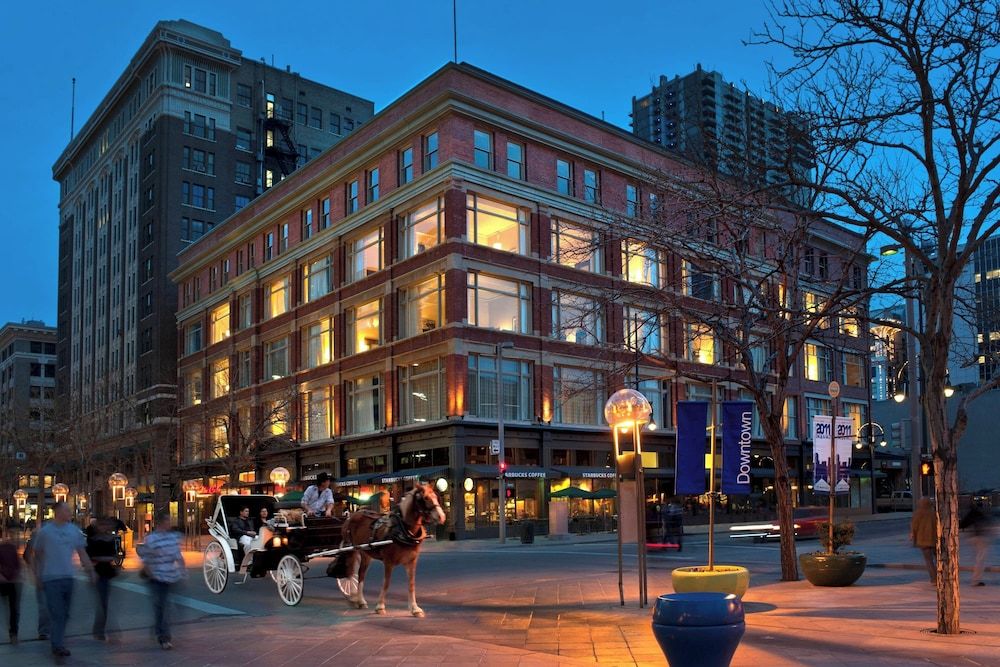 undefined Courtyard by Marriott Denver Downtown 2