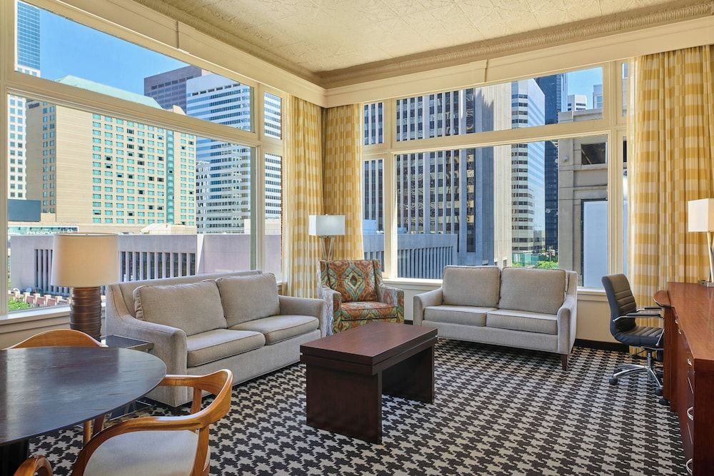 undefined Courtyard by Marriott Denver Downtown 2