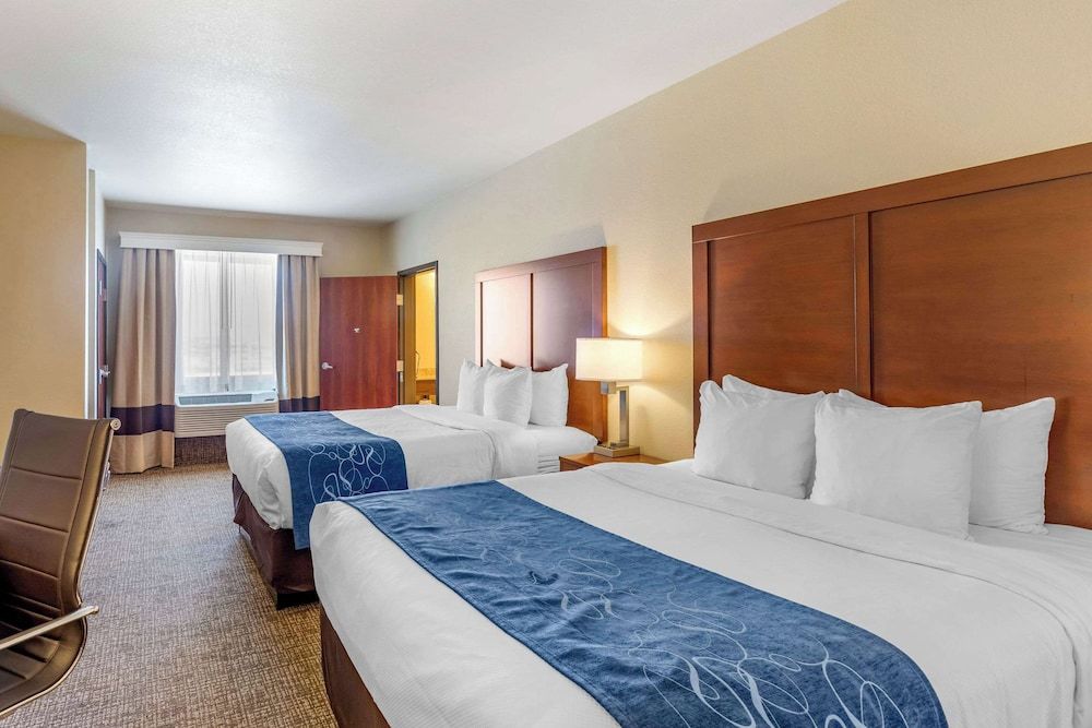 Comfort Suites Near Denver Downtown Suite, Multiple Beds, Accessible, Non Smoking