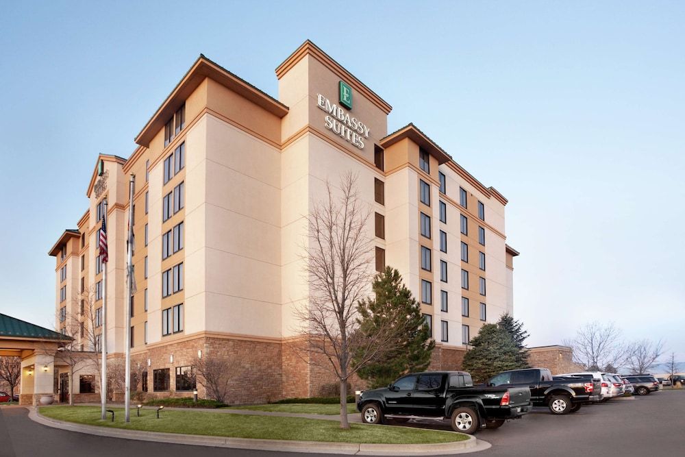 undefined Embassy Suites by Hilton Denver International Airport 6