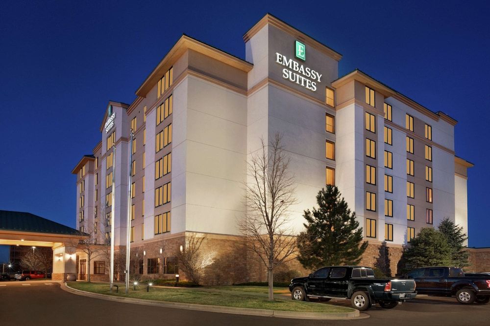undefined Embassy Suites by Hilton Denver International Airport 7
