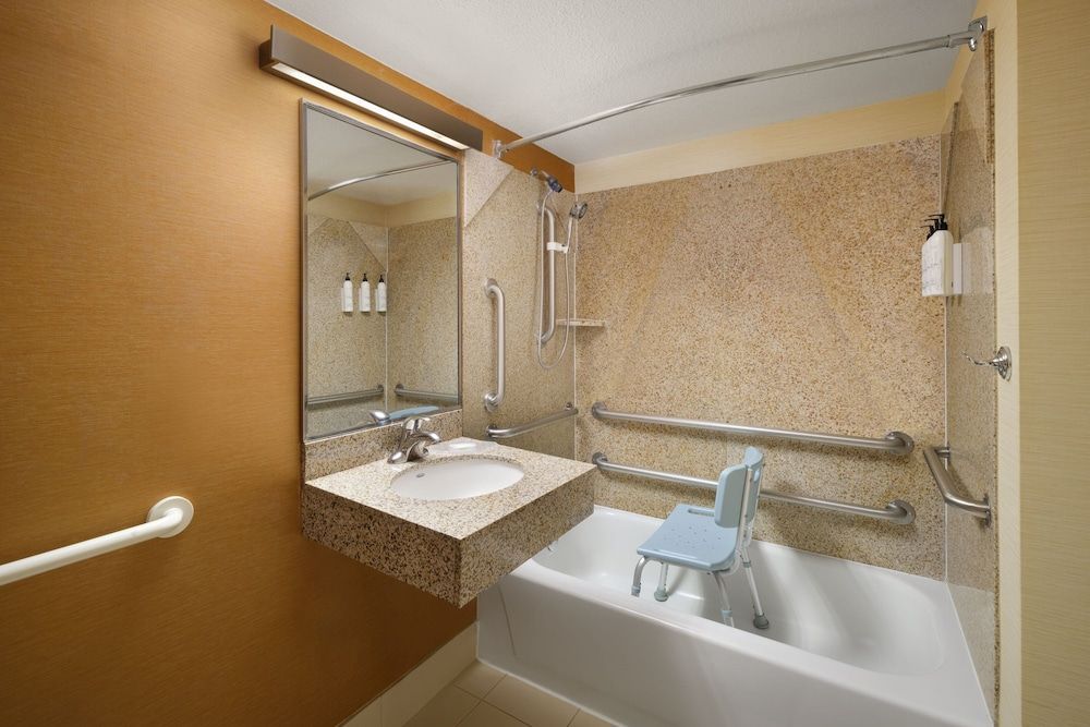 undefined Fairfield Inn & Suites by Marriott Denver Cherry Creek 10