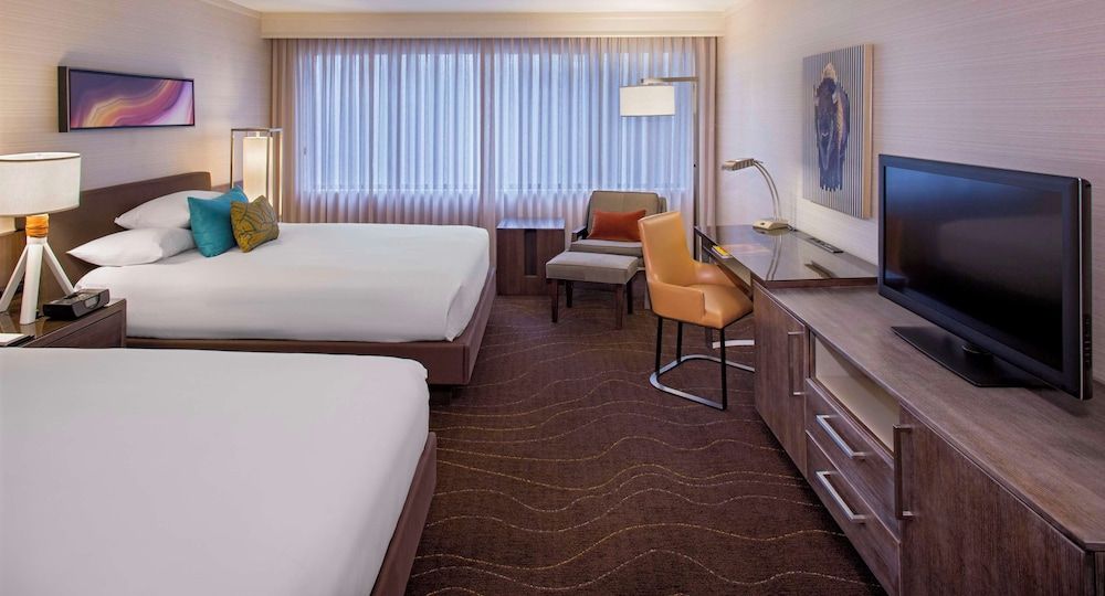 Grand Hyatt Denver Room, 2 Queen Beds, Accessible (Shower) 4