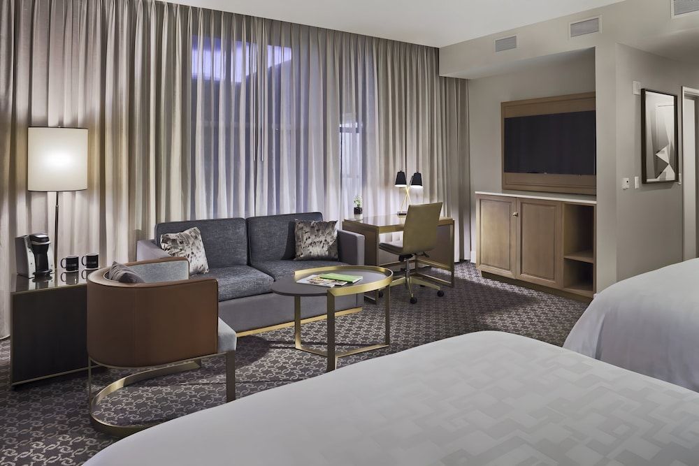 Deluxe Two Queen Room