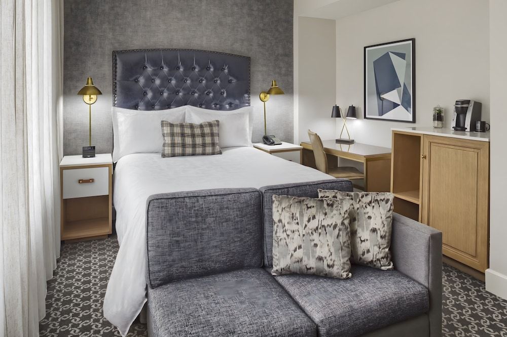 Superior One Queen Room