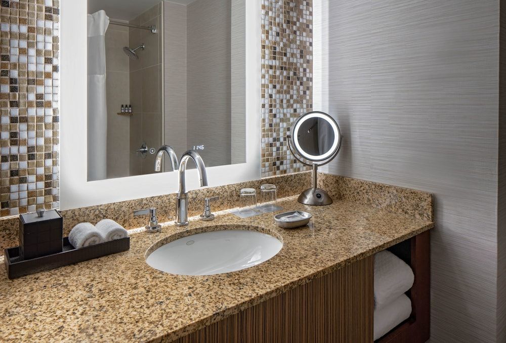 Hyatt Regency Denver Tech Center Room, 2 Double Beds, Accessible, Bathtub 2