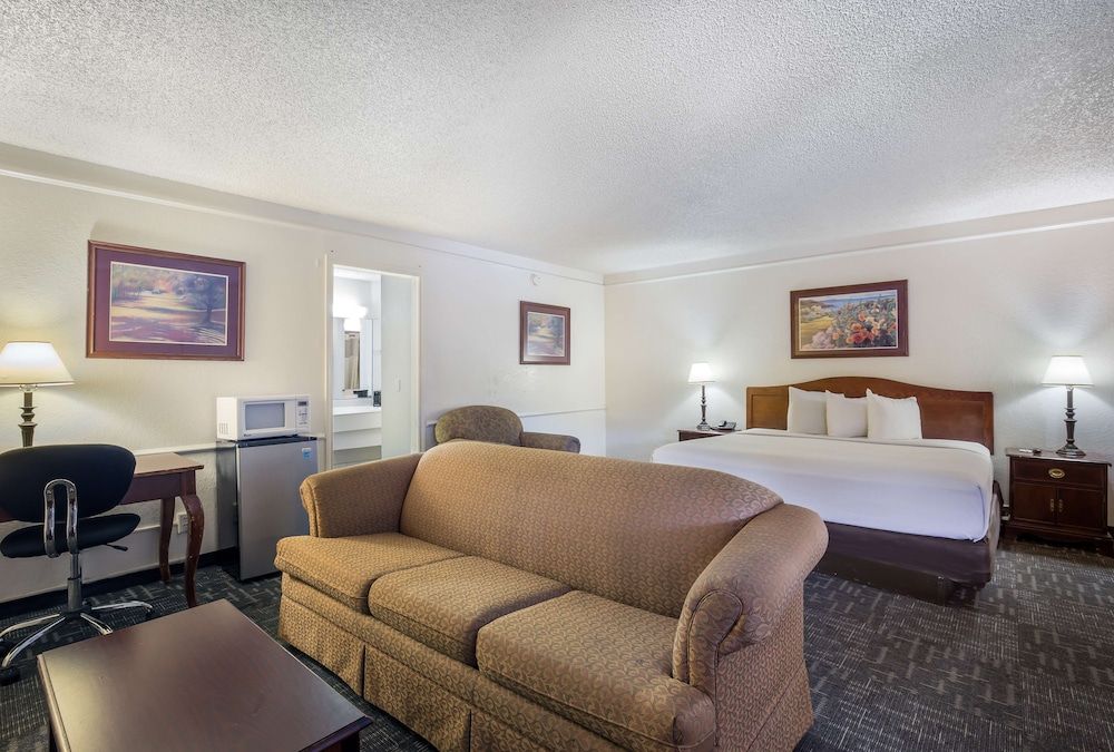 Americas Best Value Inn Denver