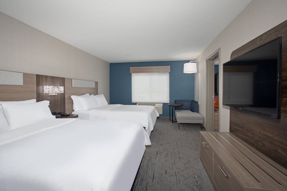 Standard Room, 2 Queen Beds, Accessible
