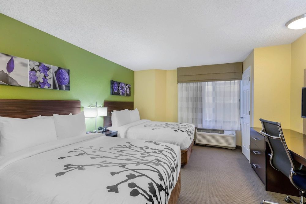 Double Room, 2 Double Beds, Non Smoking
