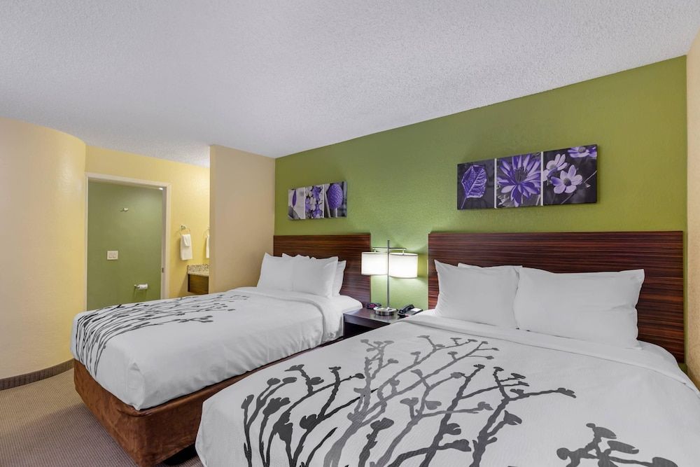 Room, 2 Queen Beds, Non Smoking